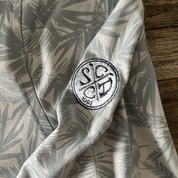 Matte Grey 1/2 Zip Pullover - Size Large - Picture 7 of 8